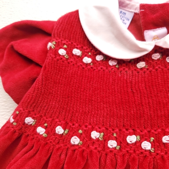 Vintage Anavini Hand Smocked Dress Red Baby Girls 6 Months - Picture 3 of 6